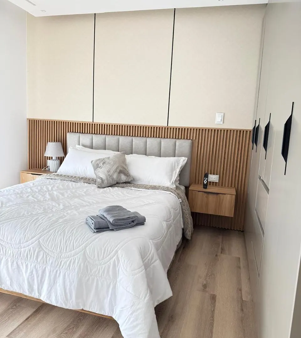 Elegancia Y Lujo En Penthouse A Estrenar En Cuenca Apartment 0*,  Ecuador